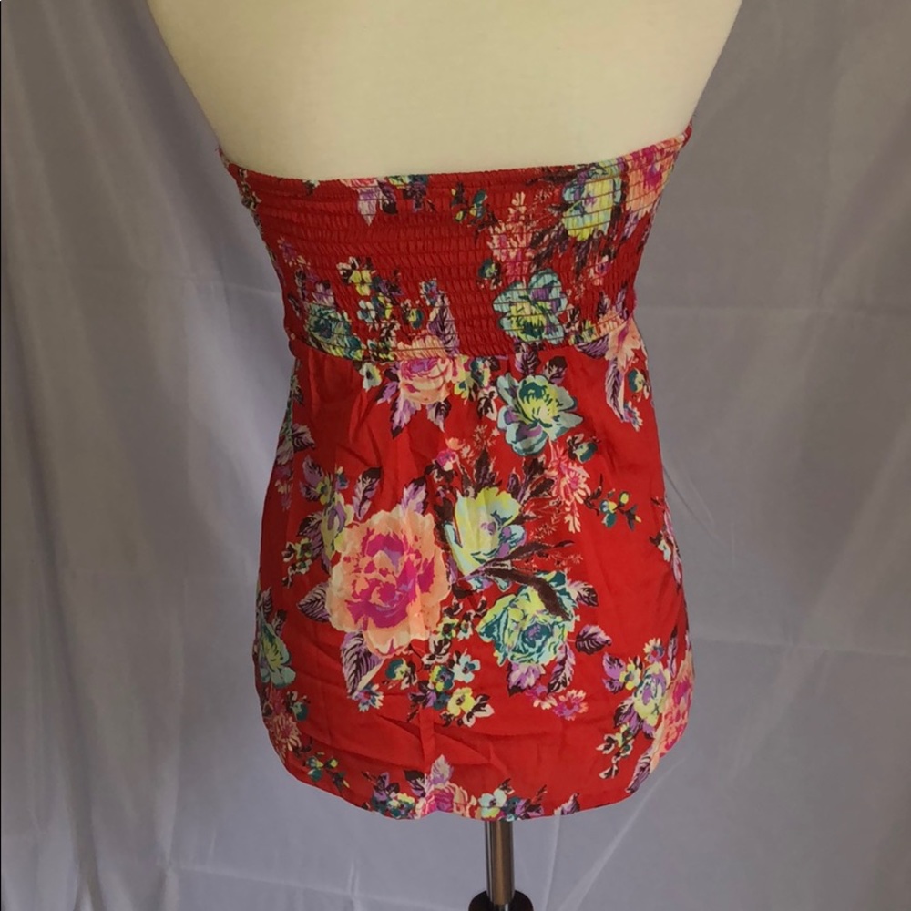 Strapless Roxy Top - Picture 2 of 3